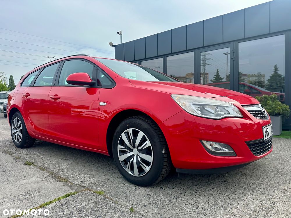 Opel Astra 1.4 Turbo 150 Jahre - 1