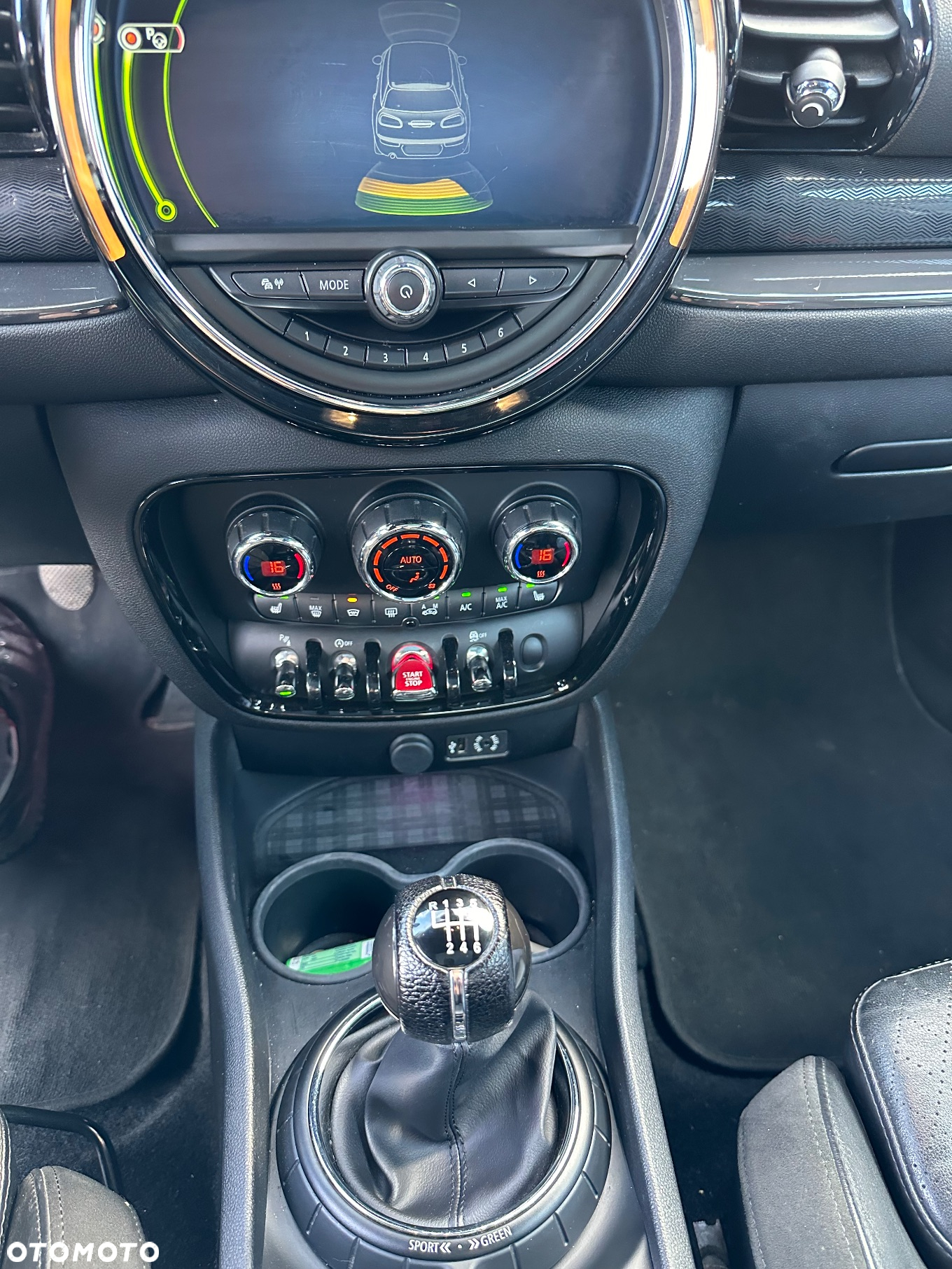 MINI Clubman One D - 11