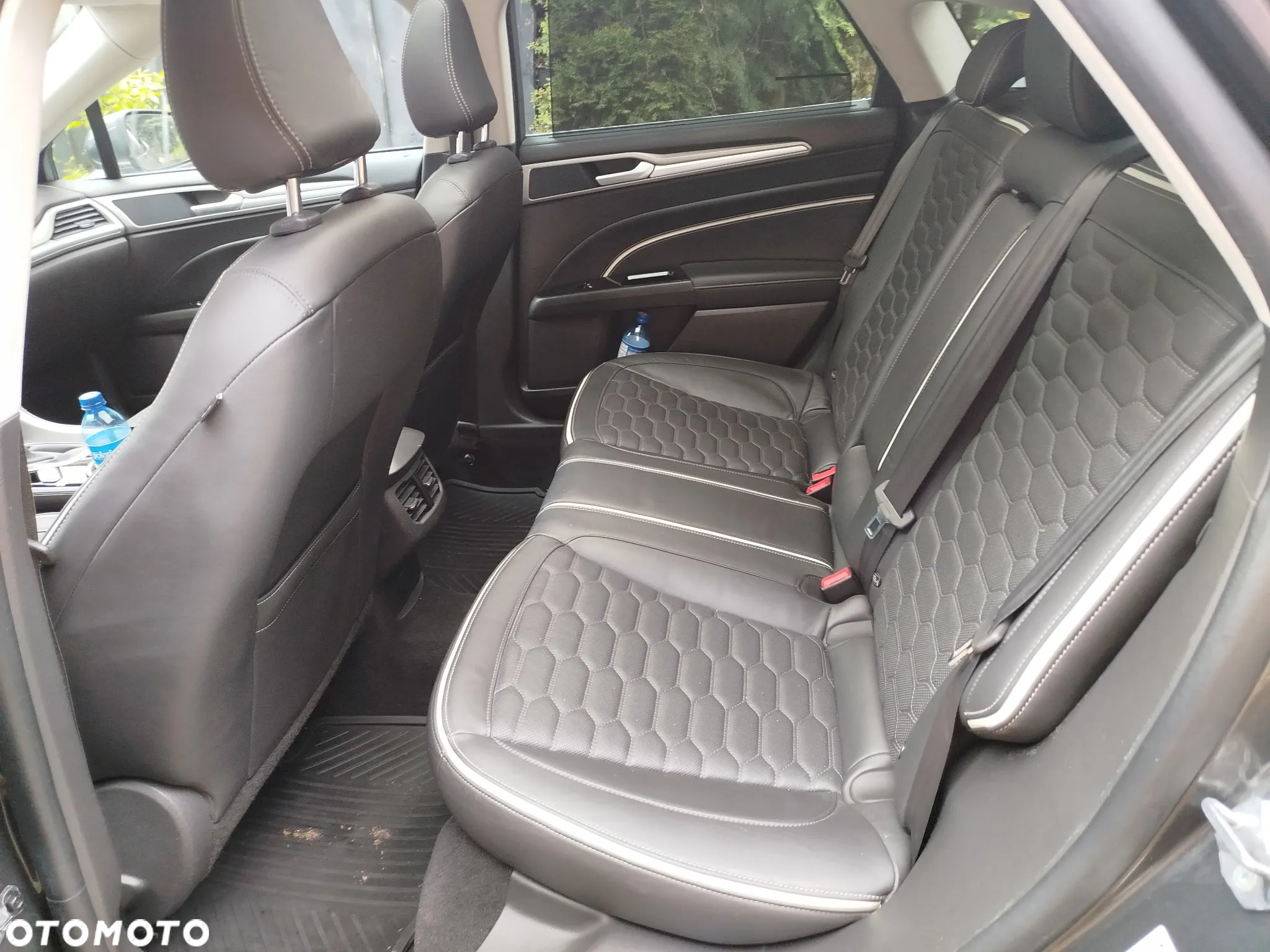 Ford Mondeo - 18