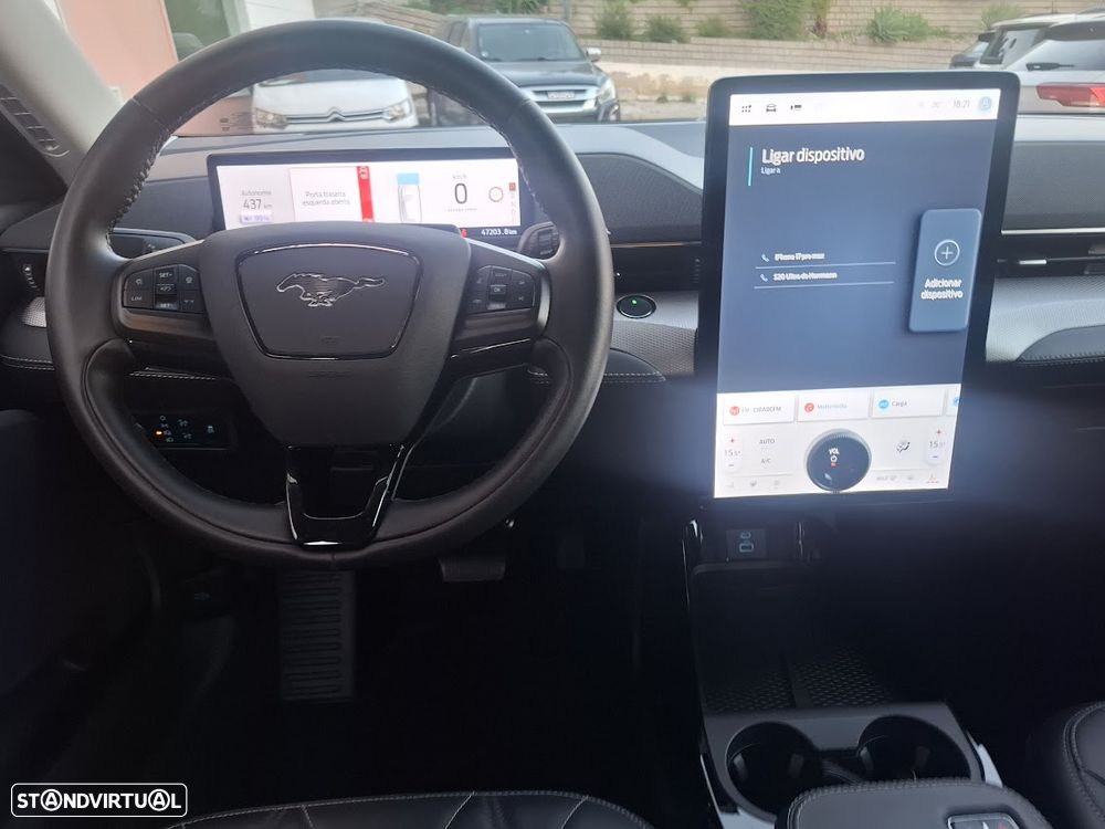 Ford Mustang Mach-E Premium - 10
