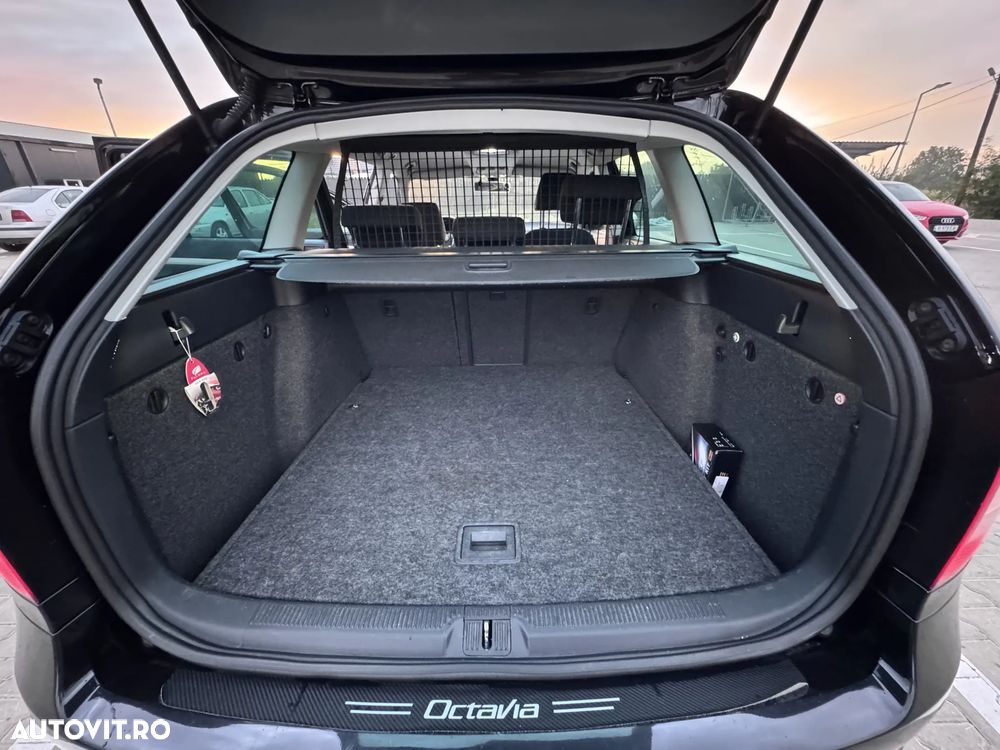 Skoda Octavia 1.8 TSI Business DSG - 15