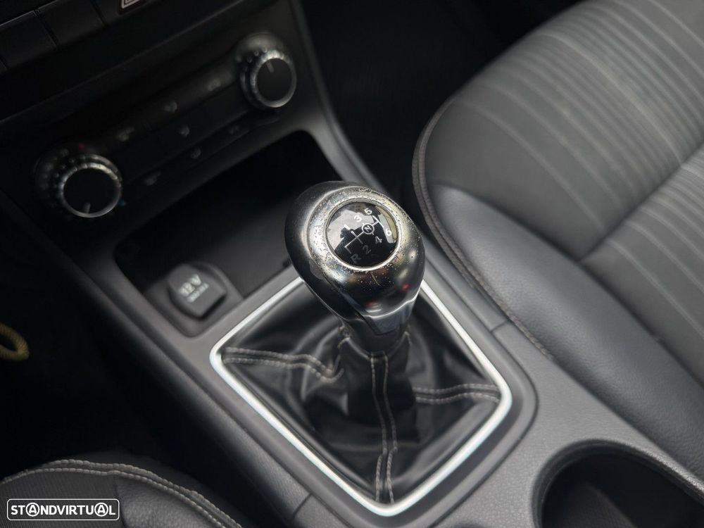 Mercedes-Benz B 180 CDI BlueEFFICIENCY - 33