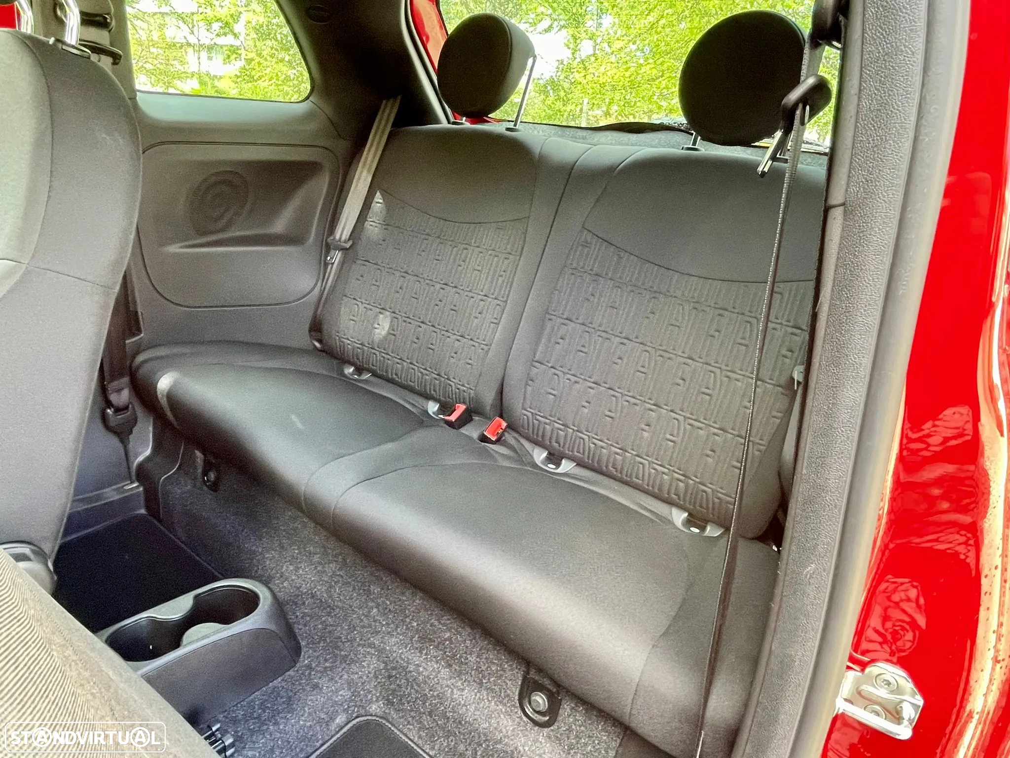 Fiat 500 1.0 Hybrid Club - 9