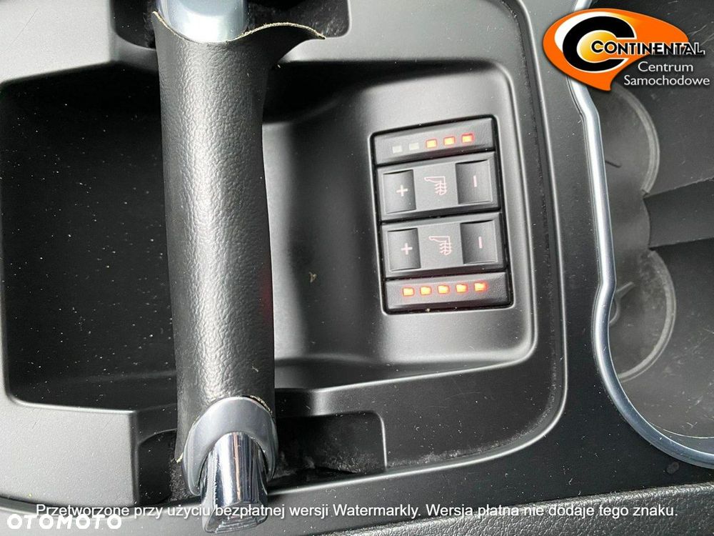 Ford S-Max - 17