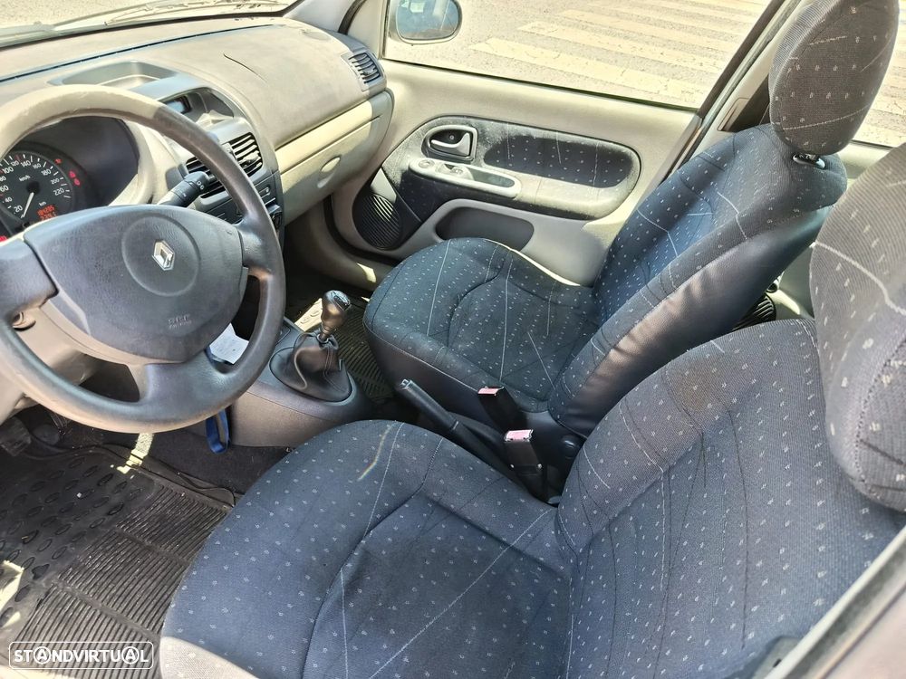 Renault Clio 1.2 - 4
