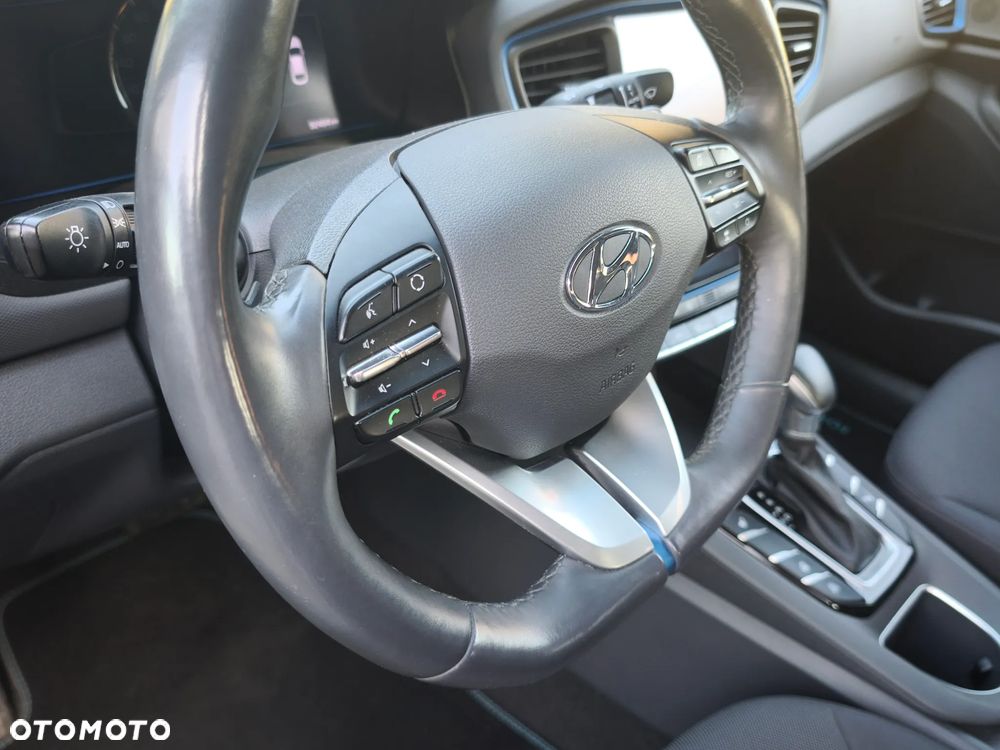 Hyundai IONIQ 1.6 GDI Style - 22