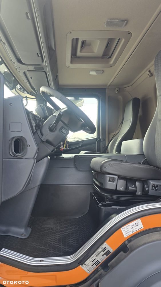 Scania P360 6x2 13l 6cyl PDE  4.3m rozstaw rama do zabudowy beczka asenizacyjna mleko wywrotka niski przebieg! - 20