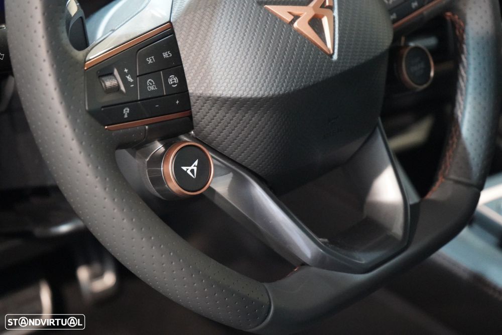 Cupra Formentor 1.5 e-Hybrid DSG - 10