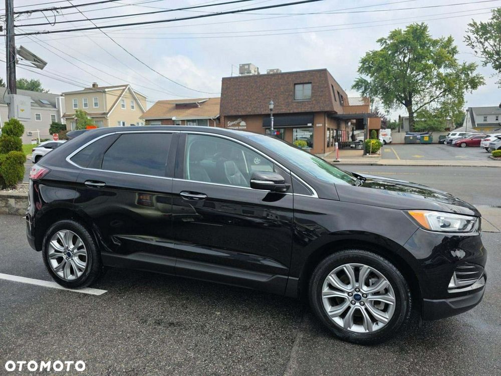 Ford Edge - 2