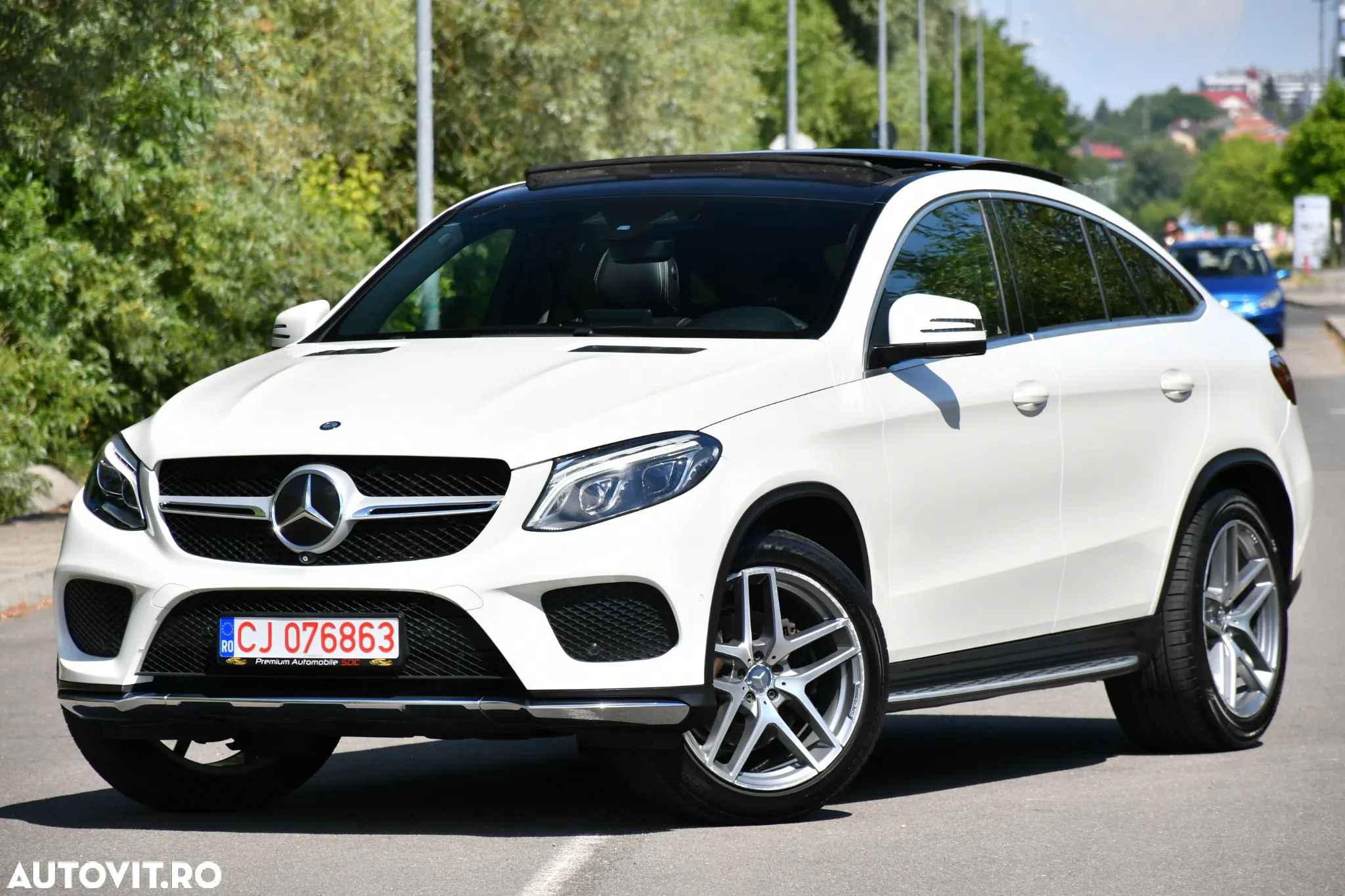 Mercedes-Benz GLE Coupe 350 d 4Matic 9G-TRONIC AMG Line - 1