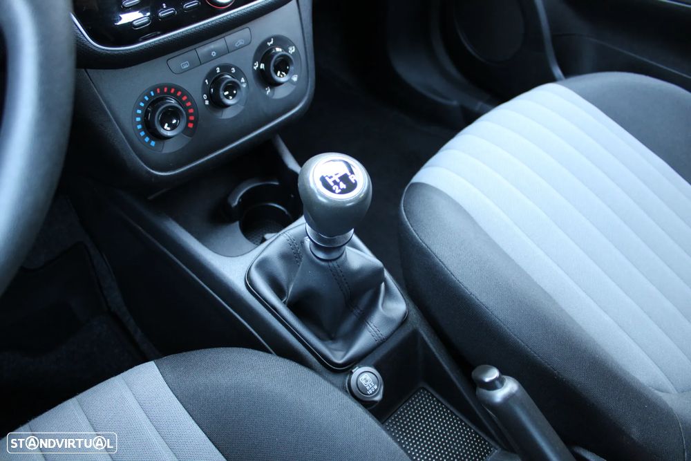 Fiat Punto 1.2 Easy S&S - 20