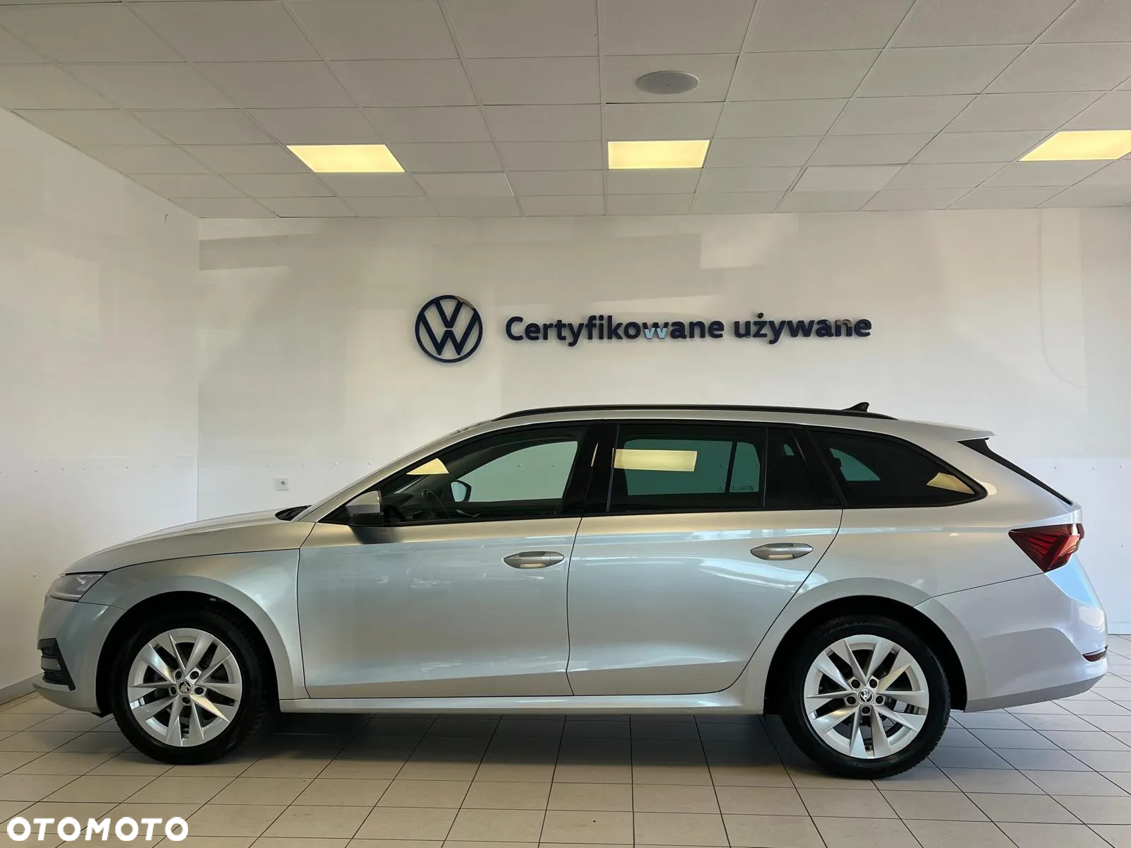 Skoda Octavia 2.0 TDI Ambition DSG - 2