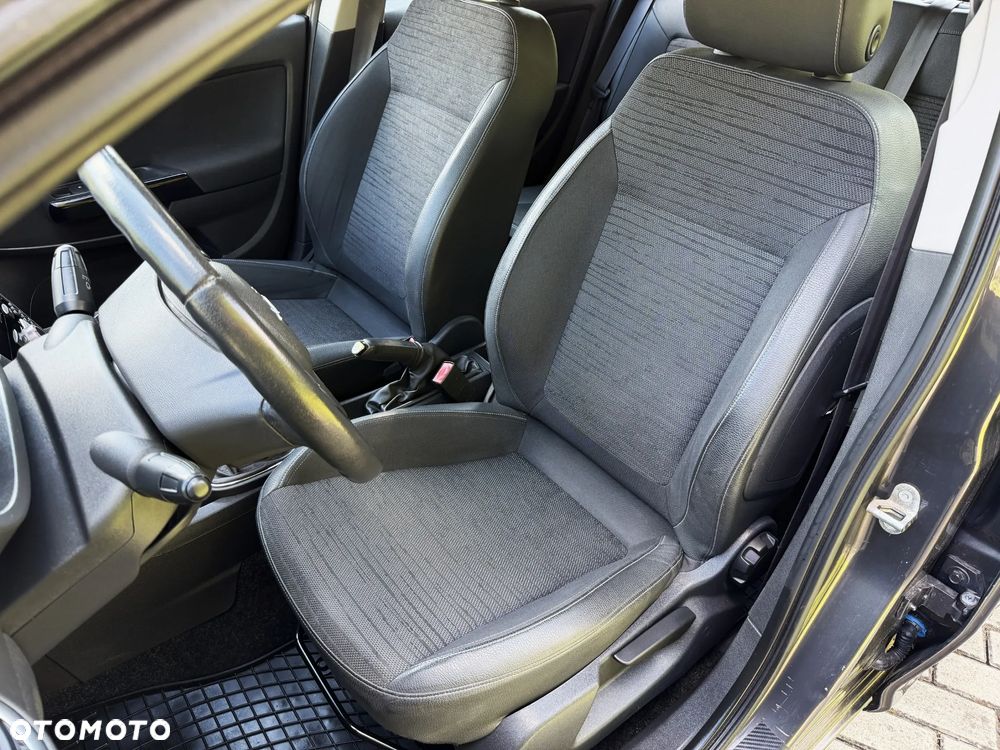 Opel Corsa 1.2 16V Cosmo - 13