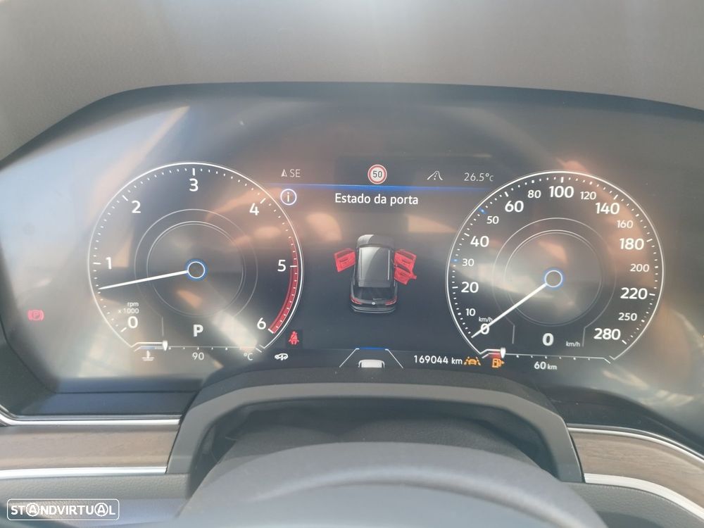 VW Touareg 3.0 TDI V6 Elegance Plus - 5