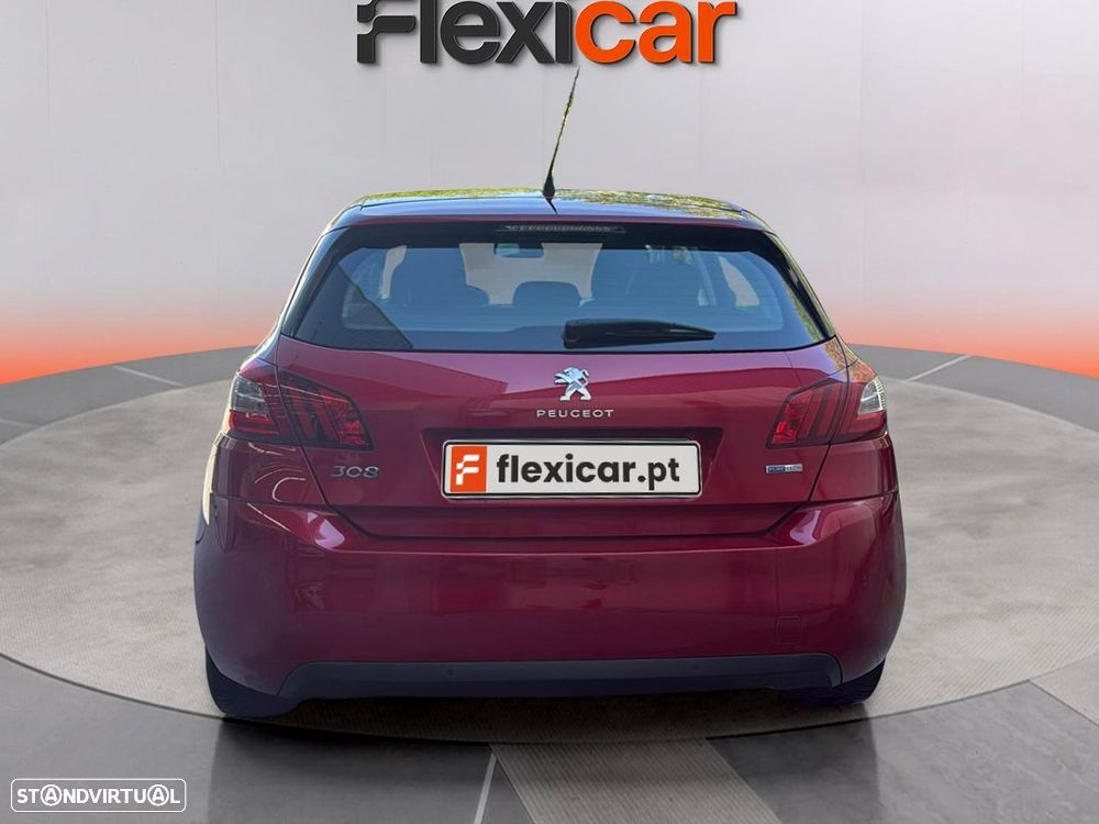 Peugeot 308 - 8