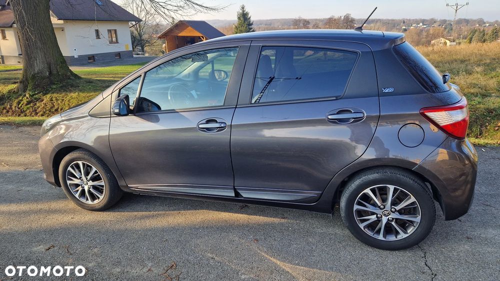 Toyota Yaris 1.5 20th Anniversary - 8