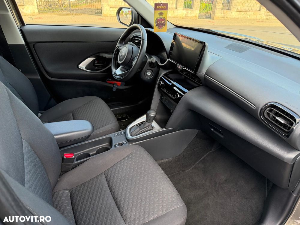 Toyota Yaris Cross - 6