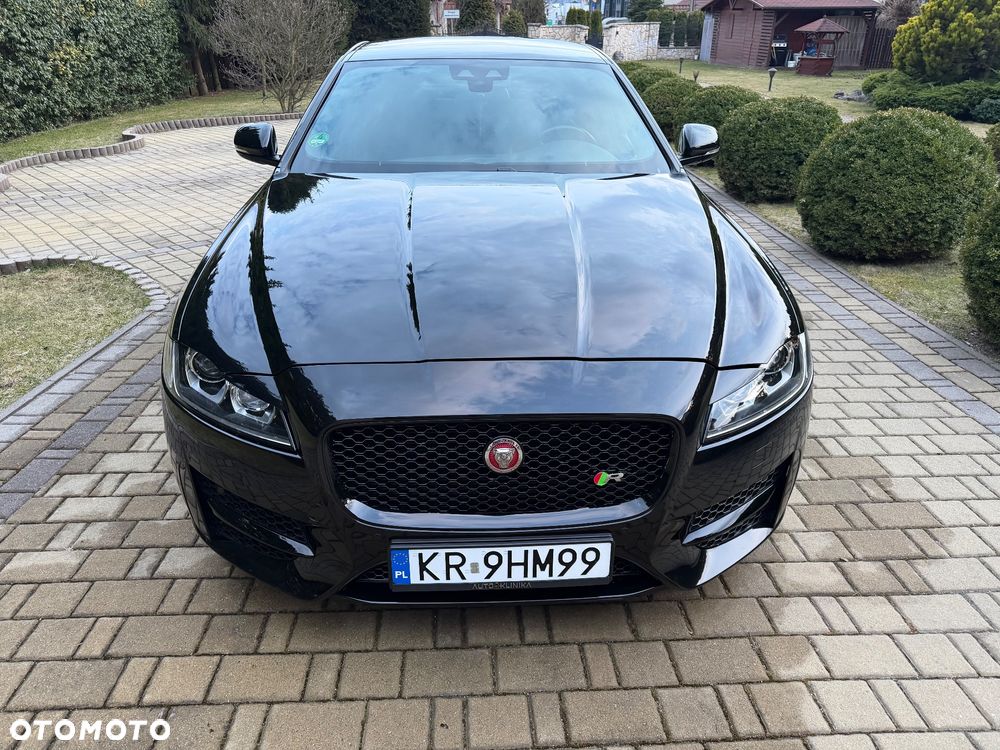 Jaguar XF 2.0 i4D AWD R-Sport - 3