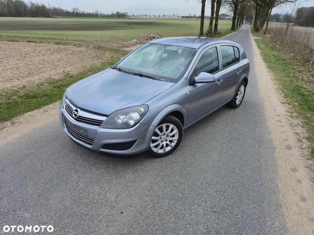 Opel Astra - 25