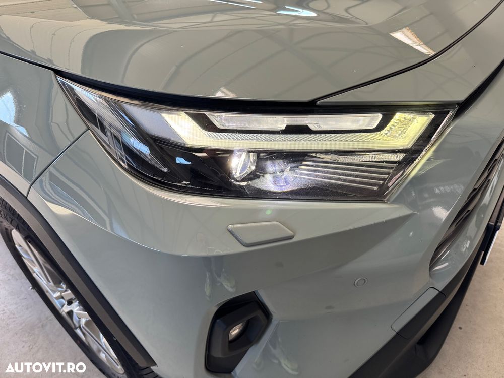 Toyota RAV4 2.5 Hybrid VVT-iE 4x4 Luxury Premium - 24