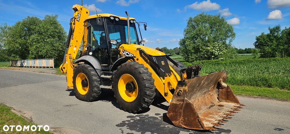 JCB 4CX - 1