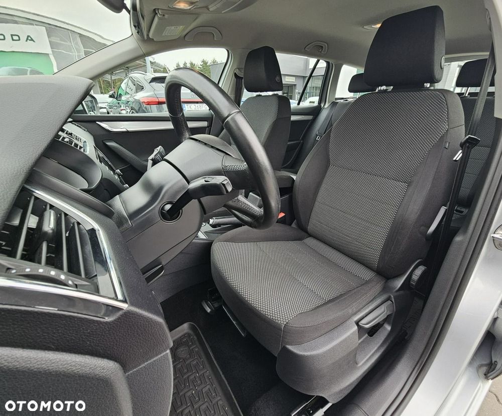 Skoda Octavia 1.6 TDI Ambition - 10
