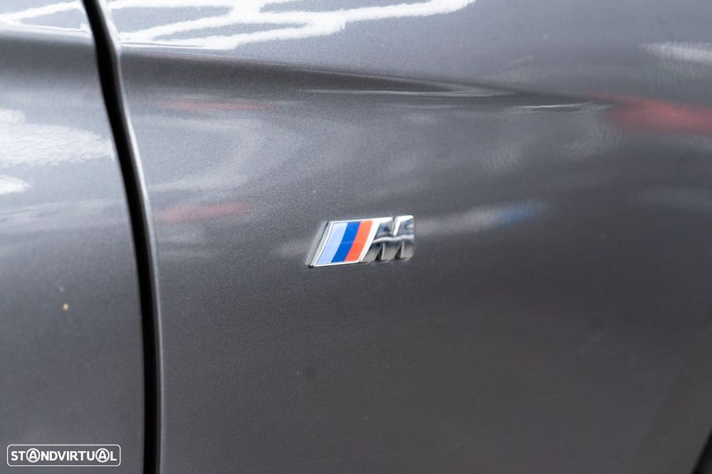 BMW 320 d Pack M - 17