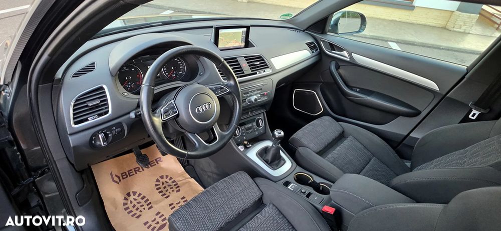 Audi Q3 2.0 TDI Design - 16