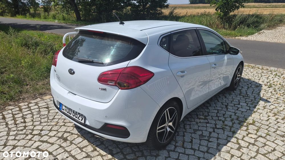Kia Ceed 1.6 CRDi M - 2