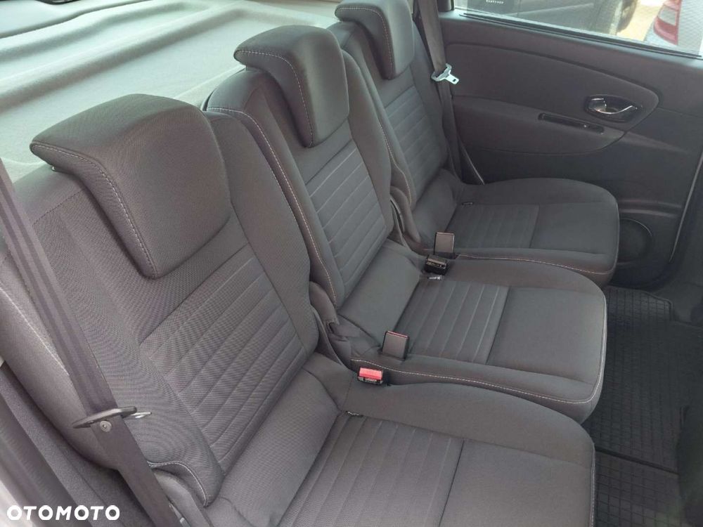 Renault Scenic - 21