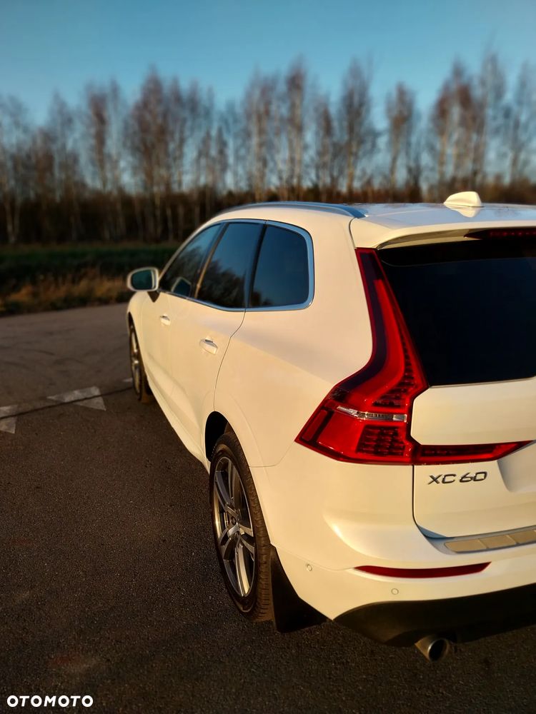 Volvo XC 60 T6 AWD Momentum - 8