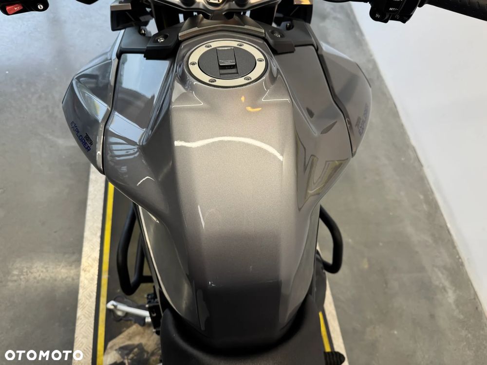 Triumph Tiger - 29
