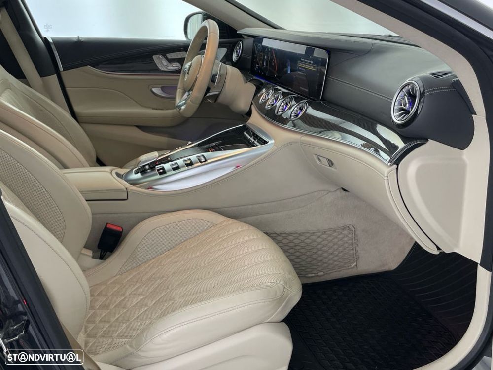 Mercedes-Benz AMG GT 53 4Matic+ - 22