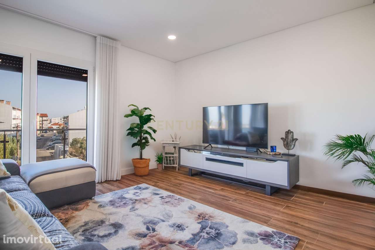Apartamento T3 moderno com garagem na Gala – Figueira da Foz, a 800 me - Grande imagem: 2/44