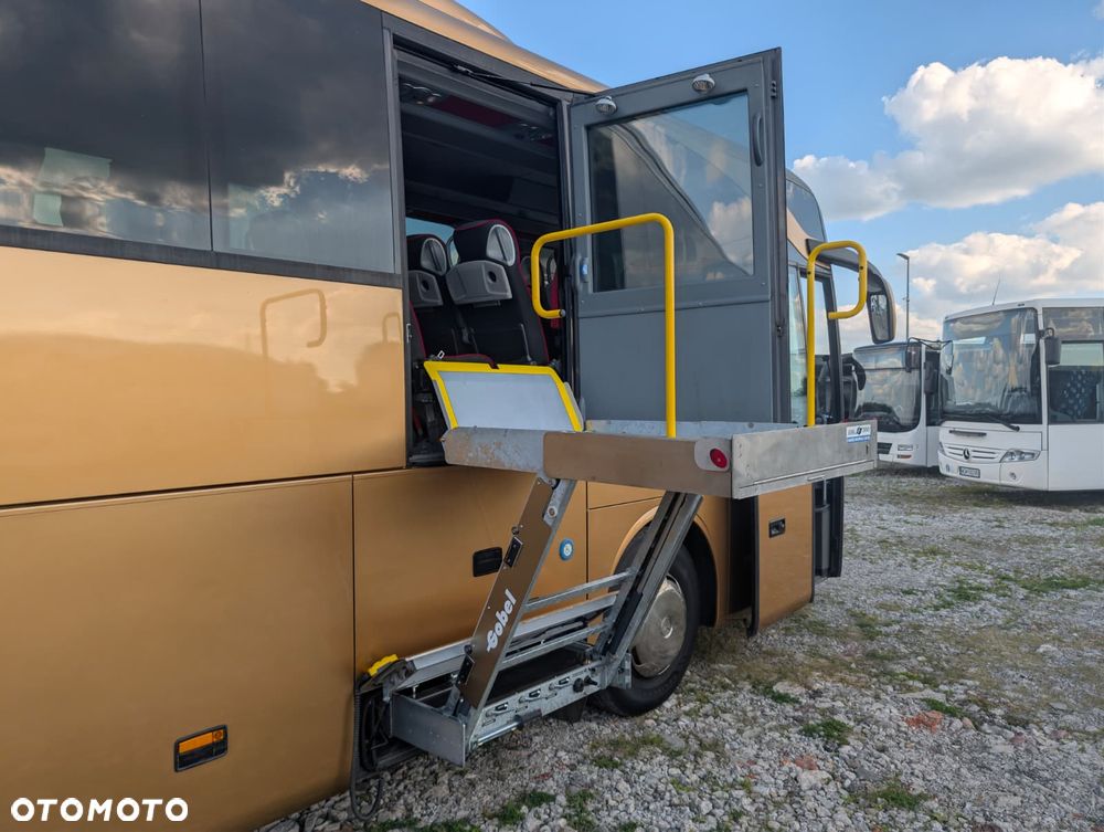 Mercedes-Benz Tourismo - 9