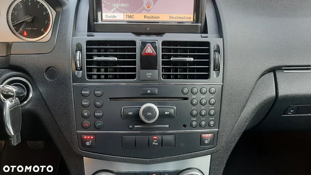 Mercedes-Benz Klasa C 180 Kompressor BlueEFFICIENCY Avantgarde - 22