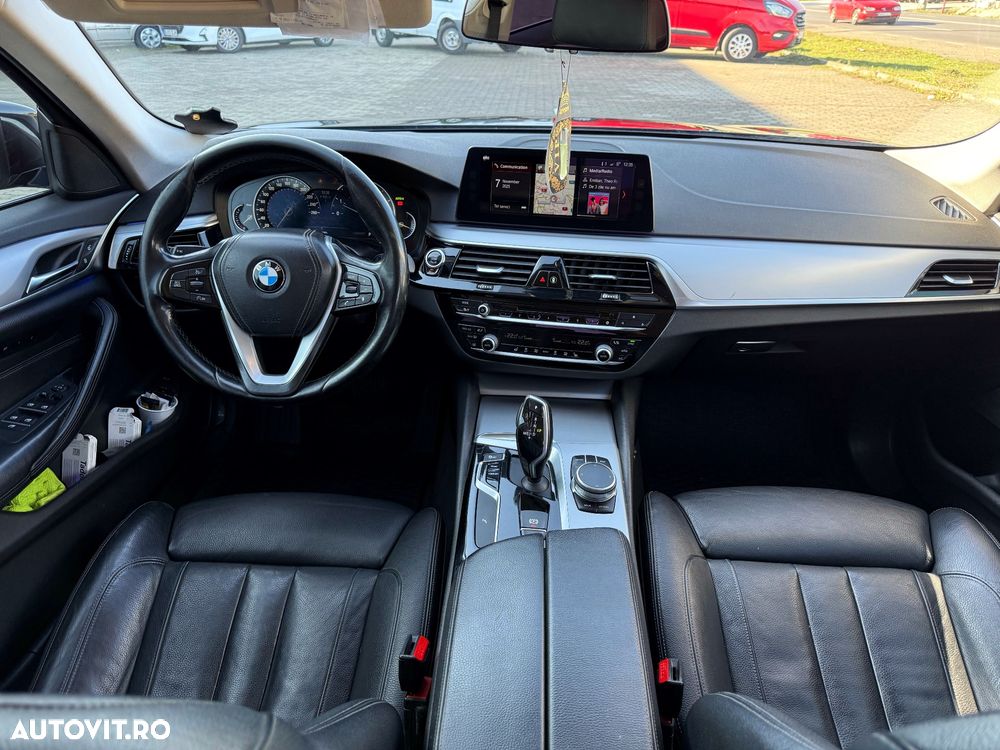 BMW Seria 5 520d Aut. Luxury Line - 6