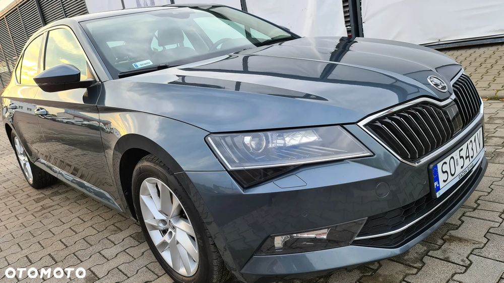 Skoda Superb 2.0 TDI Style DSG - 3