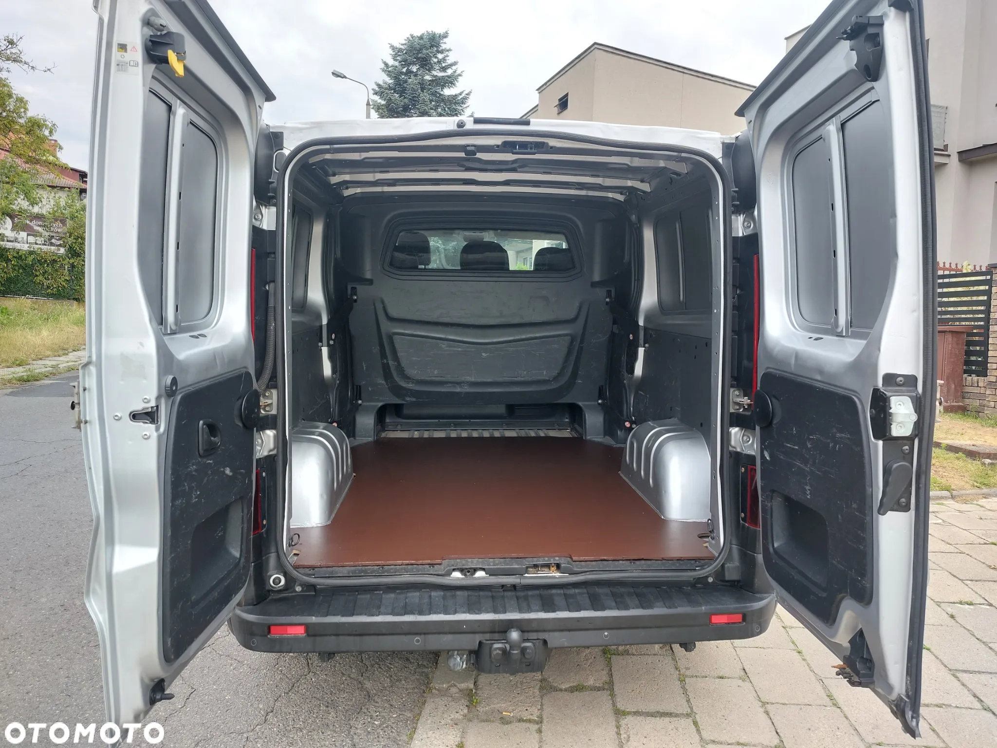 Renault trafic - 5