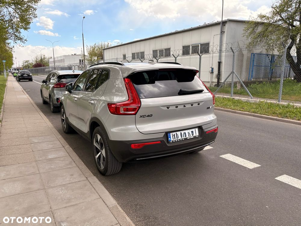 Volvo XC 40 B5 AWD Ultimate Dark - 9
