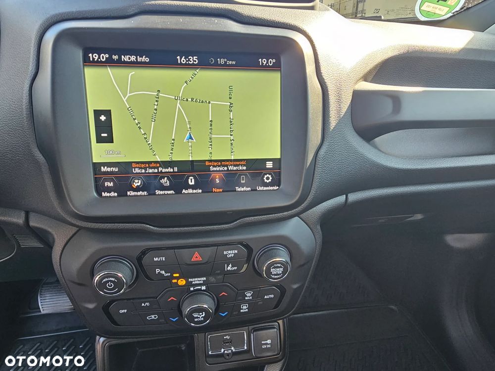 Jeep Renegade 1.3 T-GDI Automatik Limited - 17