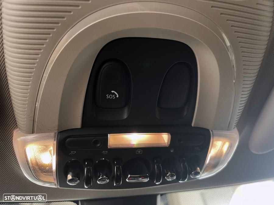 MINI 3 Portas Cooper SE Camden Edition - 44