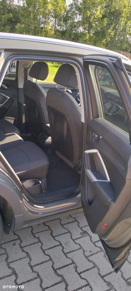 Audi Q3 2.0 TDI S tronic - 30