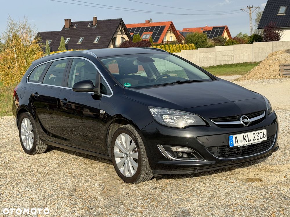 Opel Astra 1.4 Turbo Exklusiv - 10