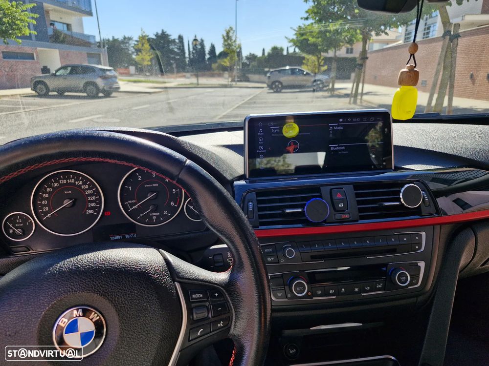BMW 318 d Auto Line Sport - 9