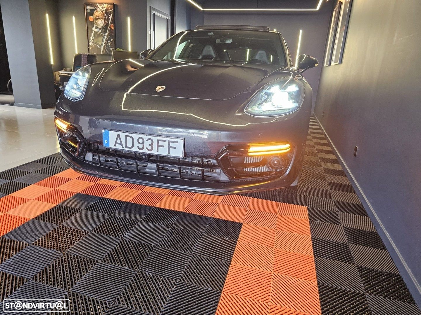 Porsche Panamera 4 E-Hybrid - 2