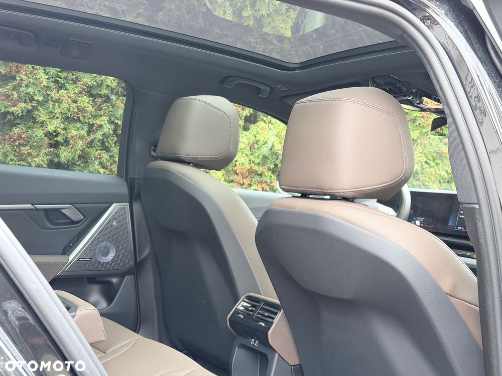 BMW Seria 5 520d - 33