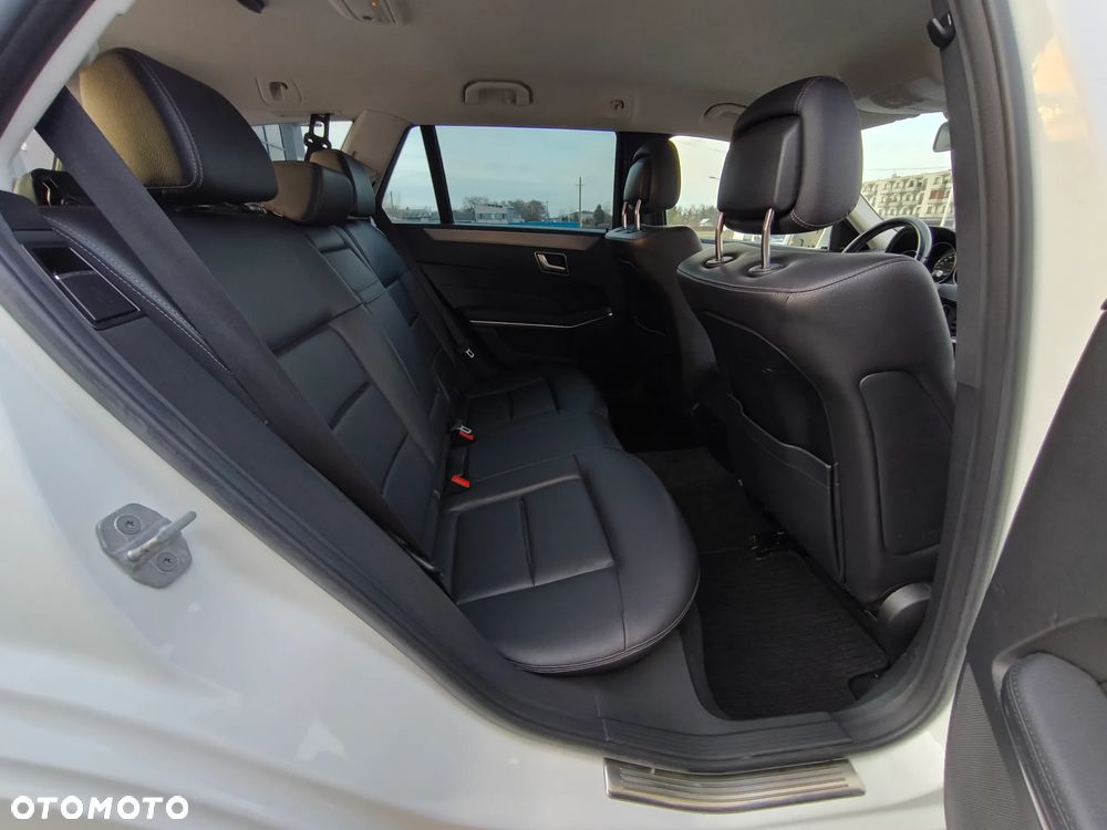 Mercedes-Benz Klasa E 250 BlueTEC 9G-TRONIC Edition - 18