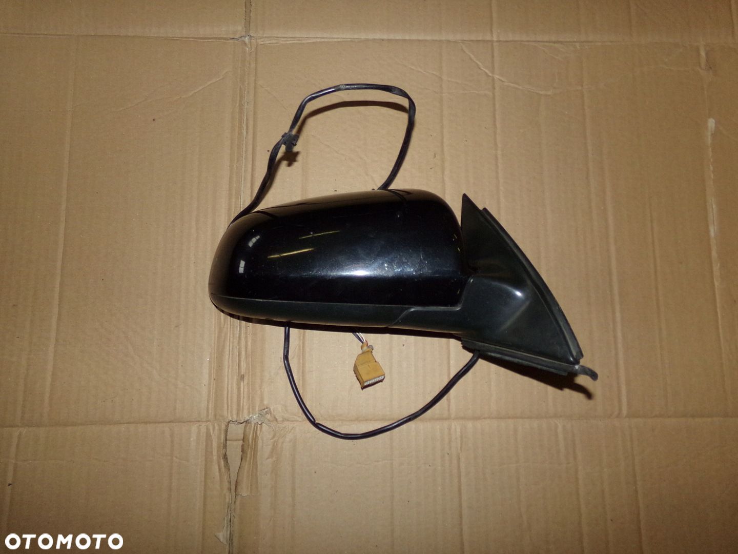 LUSTERKO PRAWE 5 PIN AUDI A4 B6 EUROPA - 1