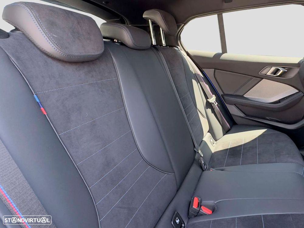 BMW 120 d Pack Desportivo M Pro - 9